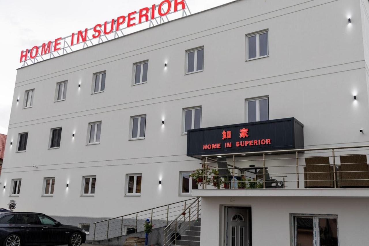 Home In Superior如家 Surcin Ngoại thất bức ảnh